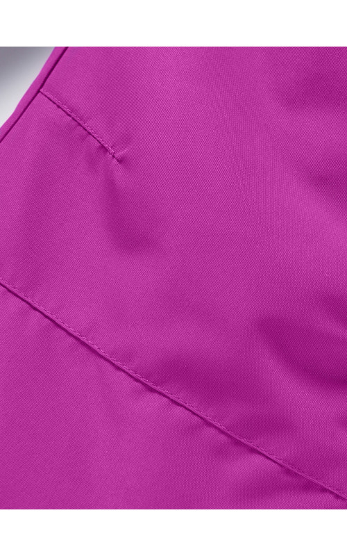 Зимний горнолыжный костюм для девочки: комфорт и защита в морозную зиму