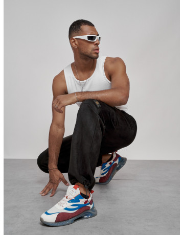 Мужские спортивные штаны прямого кроя из бархатного трикотажа.