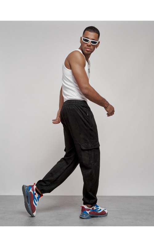 Мужские спортивные штаны прямого кроя из бархатного трикотажа.