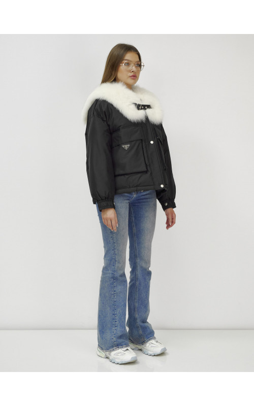 Зимний женский бомбер-куртка с мехом песца.