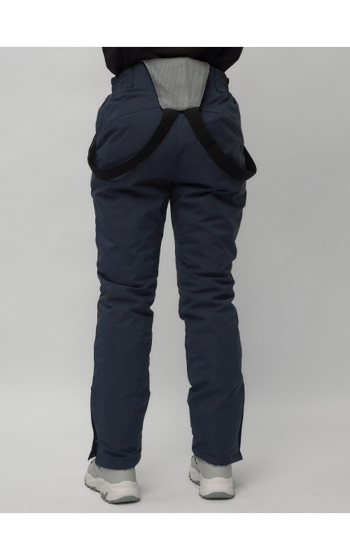 Женский горнолыжный комплект: куртка и брюки.