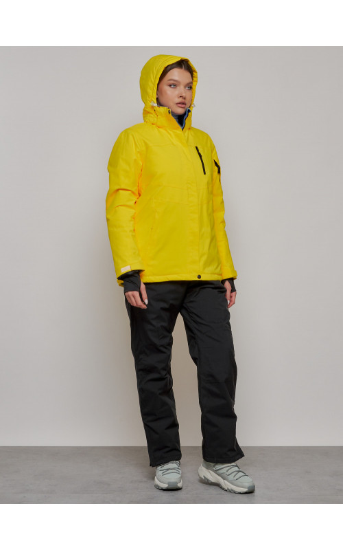 Зимний горнолыжный костюм для женщин.