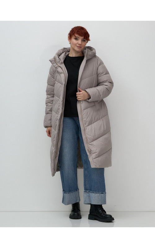 Длинный пуховик для женщин зимний утеплённый с капюшоном