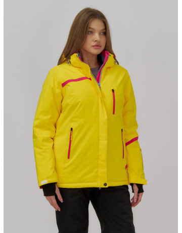 Женский горнолыжный костюм: стиль и комфорт для зимних приключений.