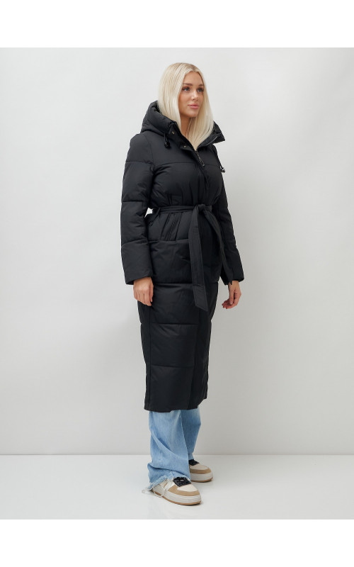 Тёплый женский пуховик с поясом и капюшоном.