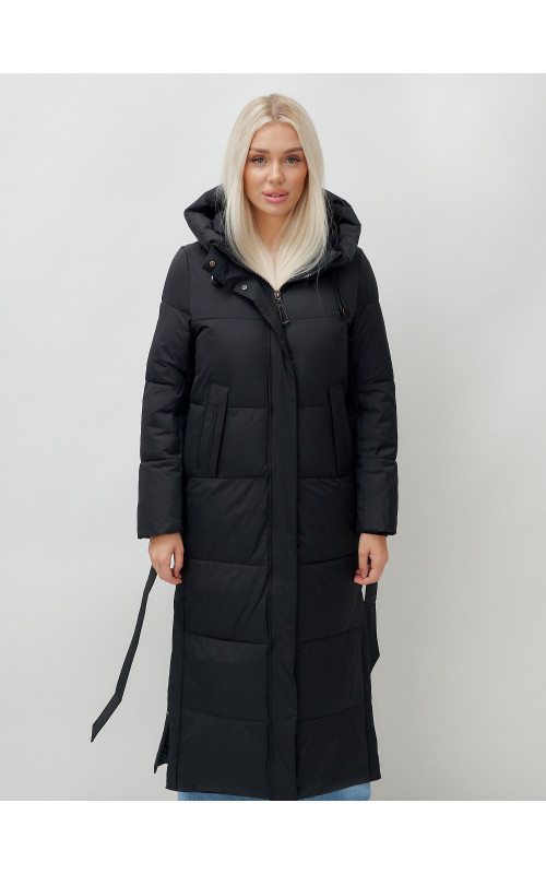Тёплый женский пуховик с поясом и капюшоном.