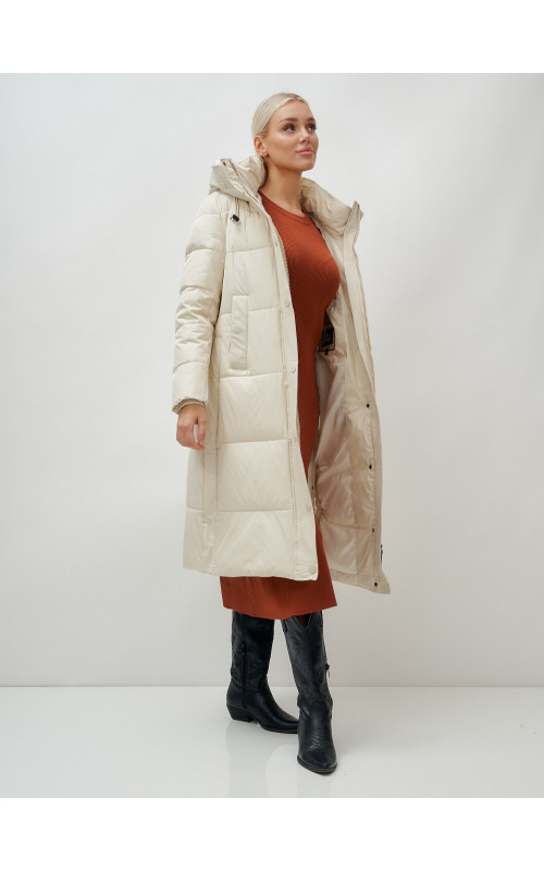 Длинный женский пуховик с капюшоном