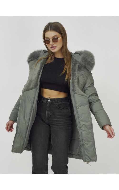 Женский зимний пуховик премиум-класса с мехом енота, зелёный. в Тюмени