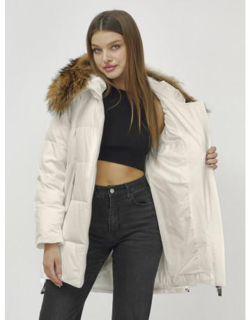 Пуховик женский зимний с мехом енот бежевый премиум в Тюмени