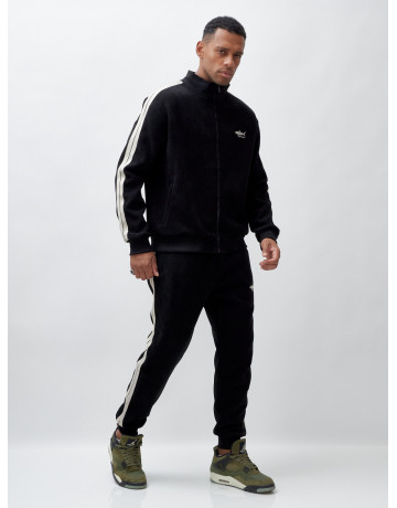 Мужской спортивный утеплённый костюм с начёсом для активного отдыха.