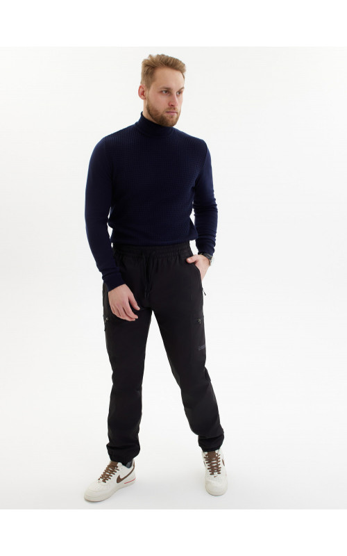 Туристические мужские брюки с флисовой подкладкой.