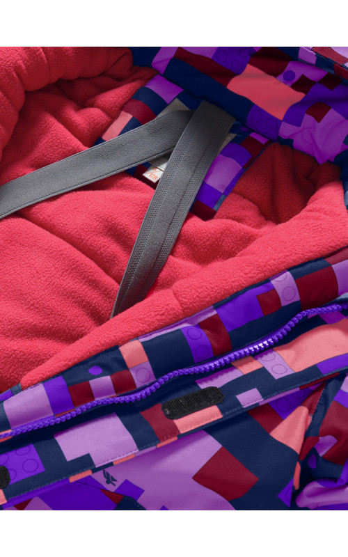 Горнолыжный зимний комбинезон для девочек: комфорт и безопасность в холода