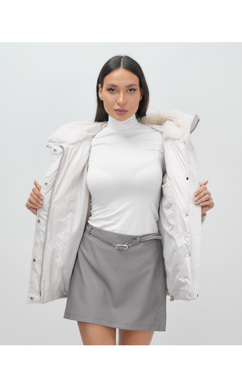 Женский зимний пуховик с мехом эко-овчины, бежевый, модный. в Тюмени