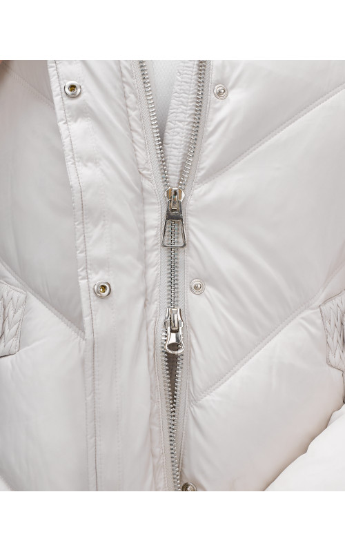 Женский зимний пуховик с мехом эко-овчины, бежевый, модный. в Тюмени