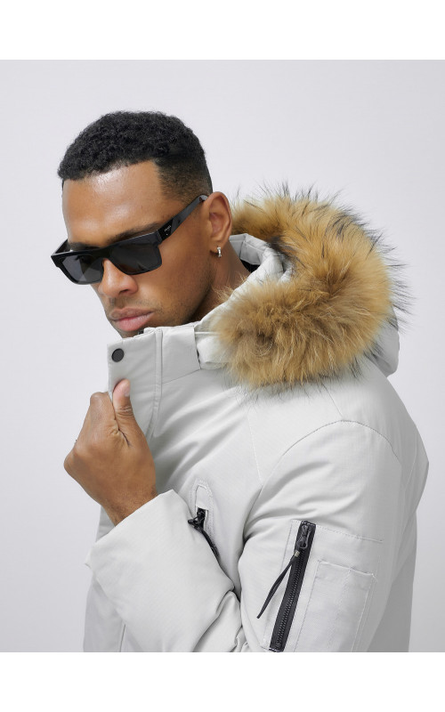 Мужская зимняя удлиненная парка с мехом, светло-серая в Тюмени