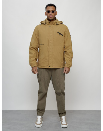 Мужская весенняя куртка с утеплителем: свобода движений и комфорт