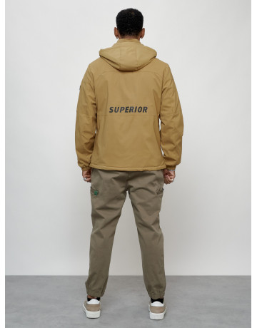 Мужская весенняя куртка с утеплителем: свобода движений и комфорт