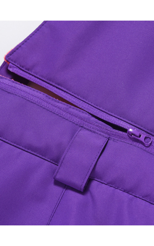 Зимний лыжный костюм для девочек: защита от холода и комфорт на склоне