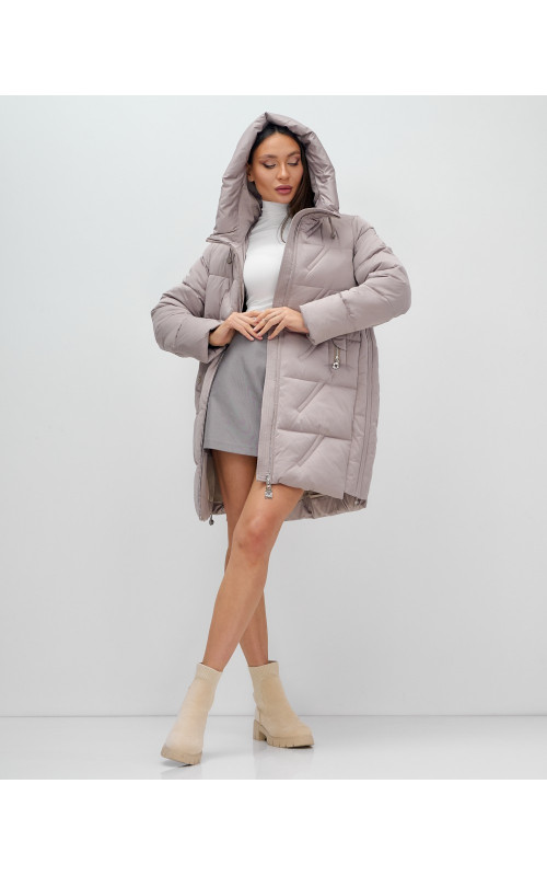 Пуховик зимний женский классический с капюшоном, светло-коричневый. в Тюмени