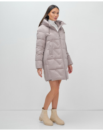 Пуховик зимний женский классический с капюшоном, светло-коричневый. в Тюмени