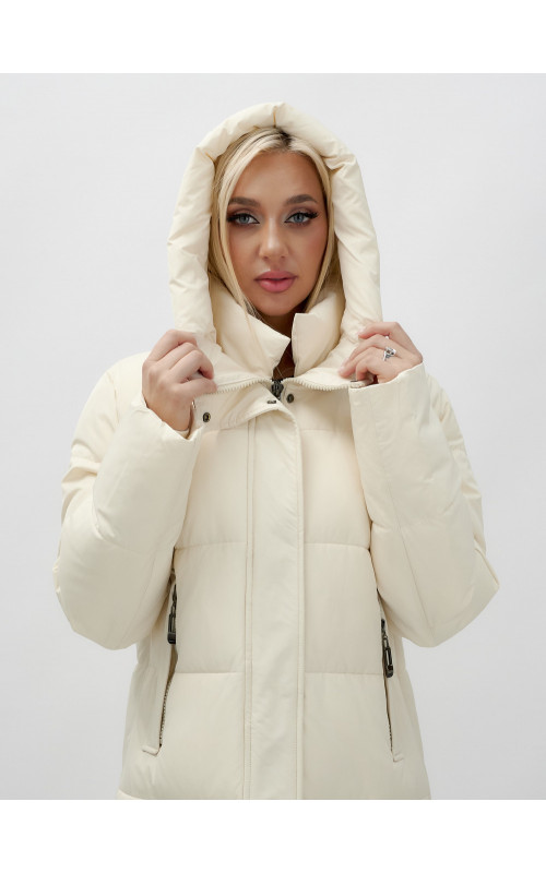 Женский зимний пуховик с капюшоном, удлинённый, бежевый. в Тюмени