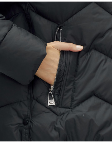 Женский зимний пуховик с мехом и капюшоном, чёрный. в Тюмени