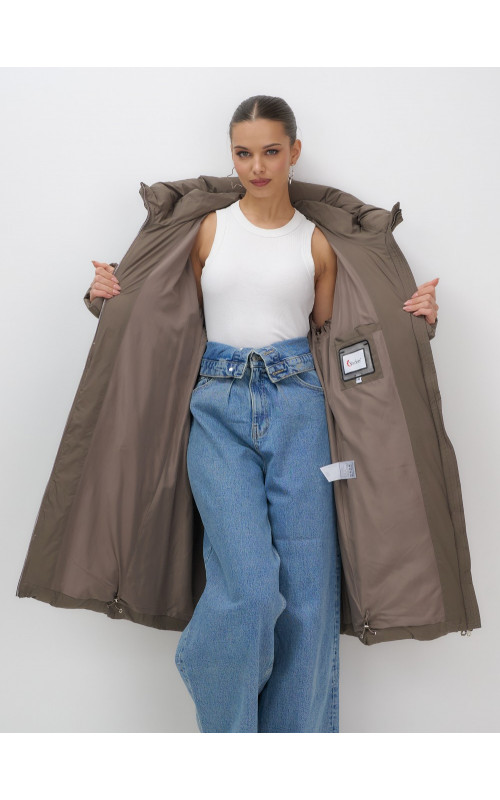 Длинный зимний пуховик для женщин