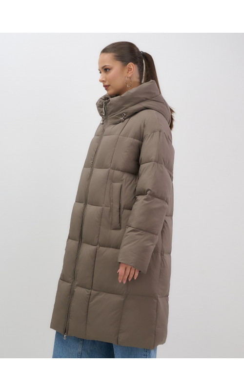 Длинный зимний пуховик для женщин