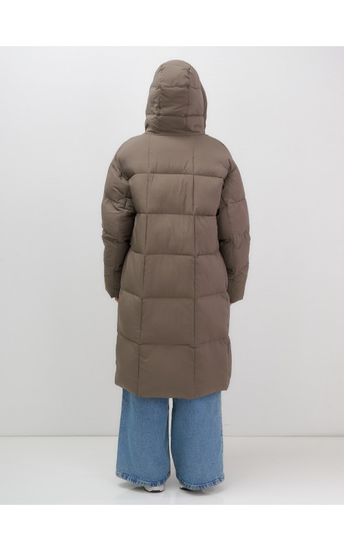 Длинный зимний пуховик для женщин