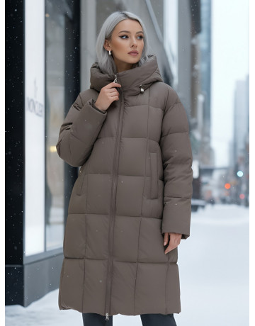 Длинный зимний пуховик для женщин