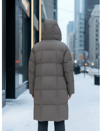 Длинный зимний пуховик для женщин