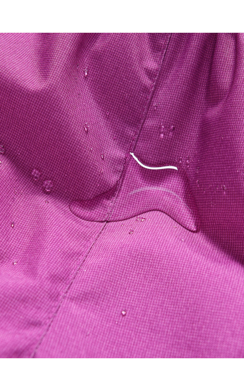 Зимний комбинезон для девочек для активных зимних игр.