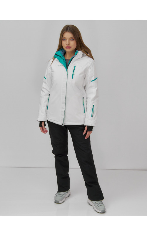 Женский зимний горнолыжный костюм для комфорта и защиты на склоне.