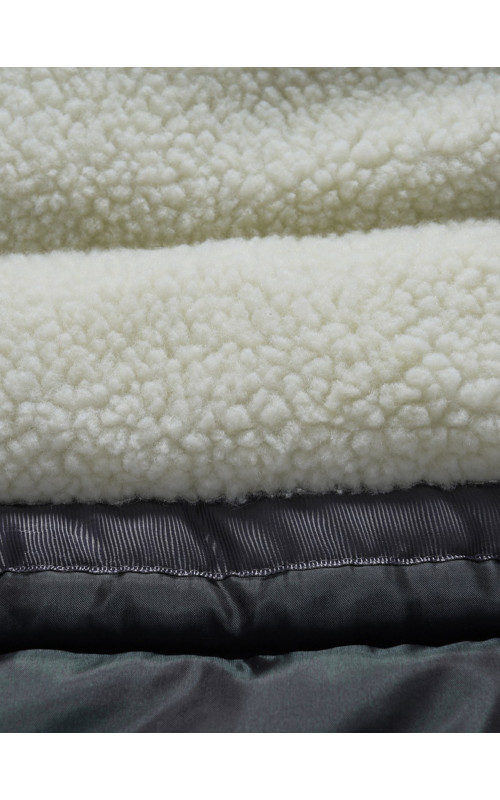 Зимняя мужская парка с капюшоном, чёрная, для активного отдыха в Тюмени