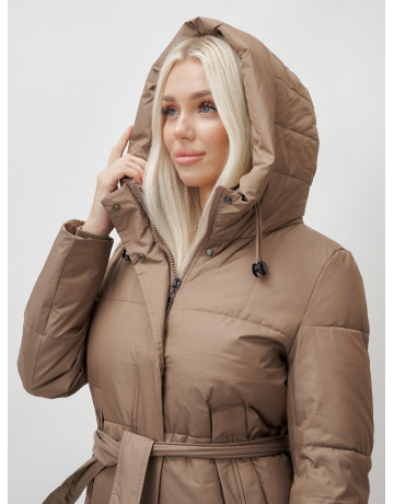 Тёплый женский пуховик с поясом и капюшоном.