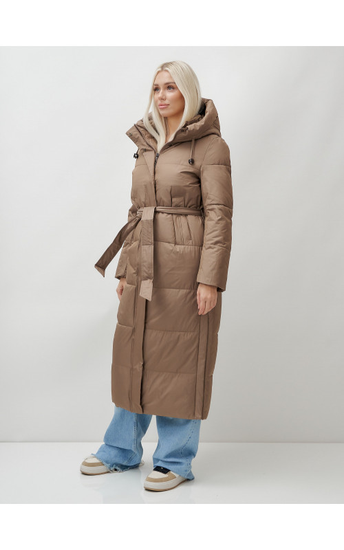 Тёплый женский пуховик с поясом и капюшоном.