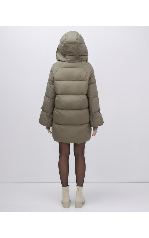 Женский зимний пуховик с капюшоном, коричневый. в Тюмени