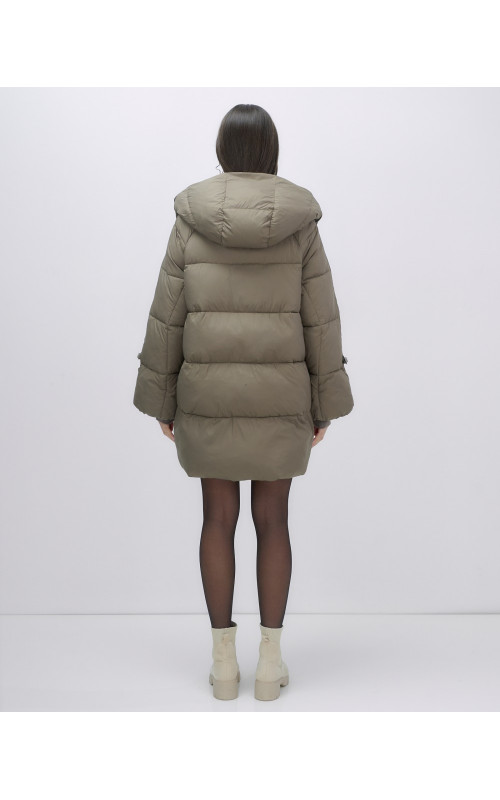 Женский зимний пуховик с капюшоном, коричневый. в Тюмени