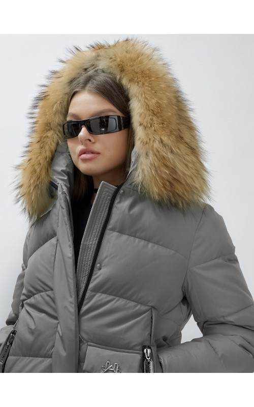 Пуховик женский зимний с мехом енота премиум-класса, серый. в Тюмени