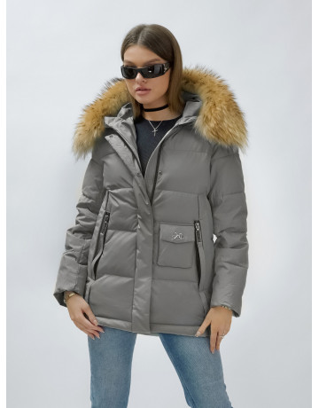 Женская зимняя куртка премиум-класса с мехом енота.