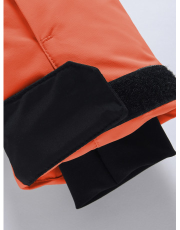 Горнолыжный костюм для подростков: защита и комфорт