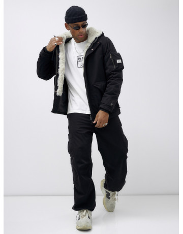 Мужская зимняя парка: комфорт и стиль для активного отдыха