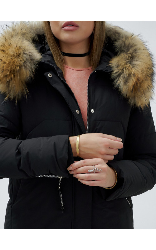 Пуховик женский зимний с мехом енота премиум-класса, чёрный. в Тюмени
