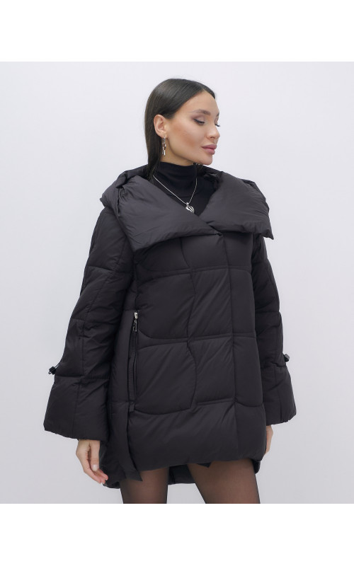 Пуховик женский зимний с капюшоном, чёрный. в Тюмени