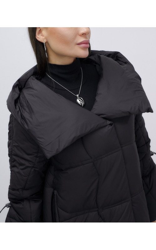 Пуховик женский зимний с капюшоном, чёрный. в Тюмени