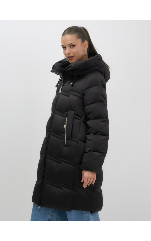 Длинный зимний пуховик для женщин с капюшоном.