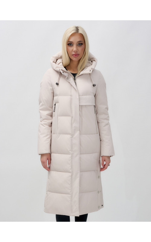 Длинный зимний пуховик с капюшоном для женщин.