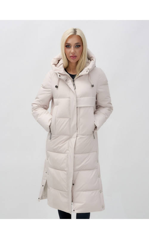 Длинный зимний пуховик с капюшоном для женщин.