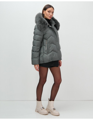 Пуховик для городской леди с мехом песца, защита от влаги и ветра