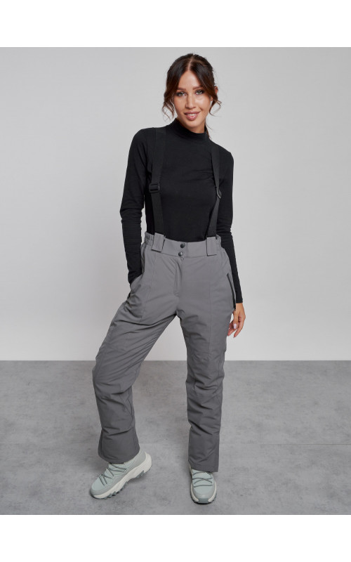 Женский горнолыжный комплект.